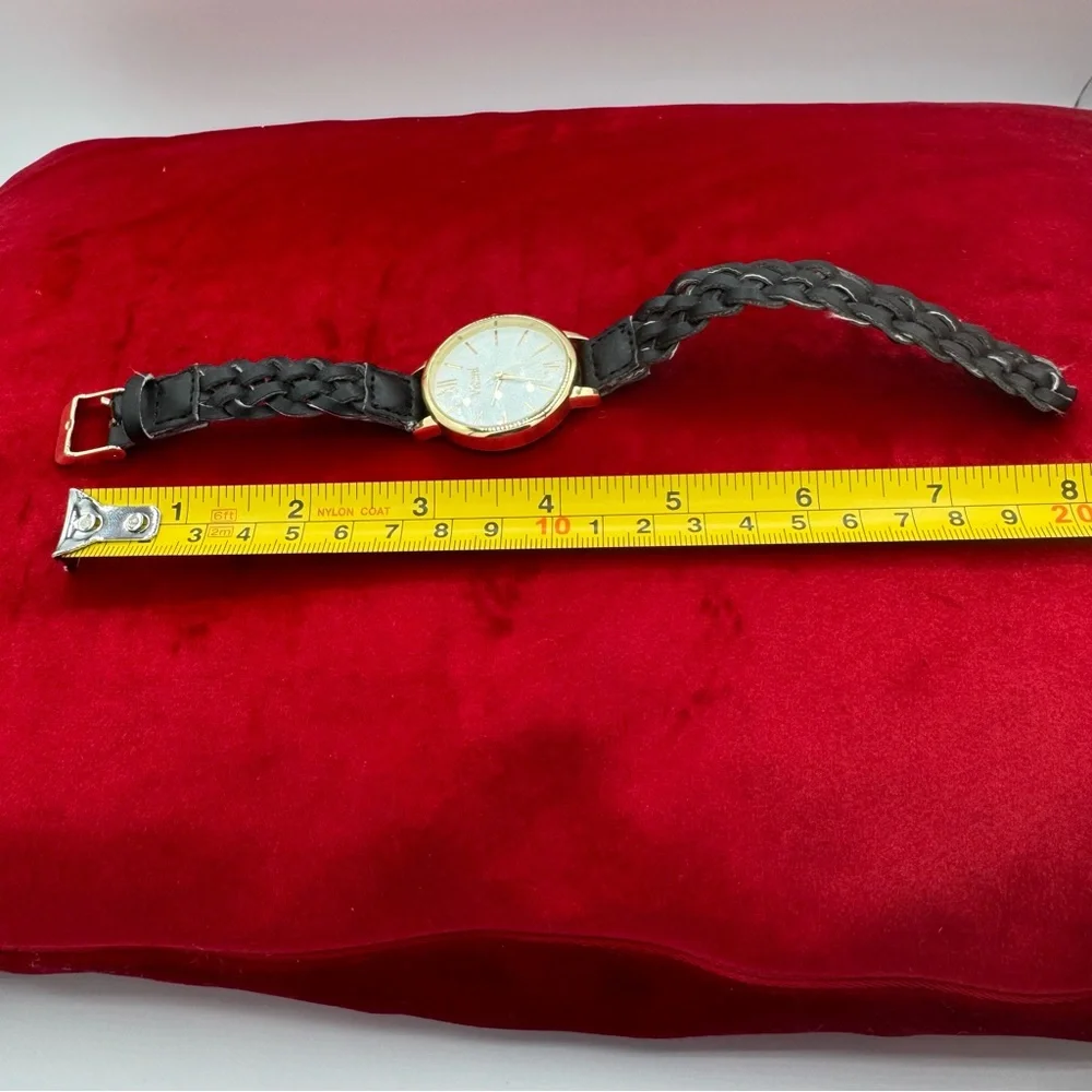Vivant Gold-Tone‎ Minimalist Watch Accutime Japan Quartz Braided Leather Strap